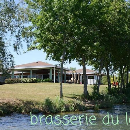 Bulles Etoilees Appartement Avec Jacuzzi Prive Montrevel-en-Bresse Ngoại thất bức ảnh